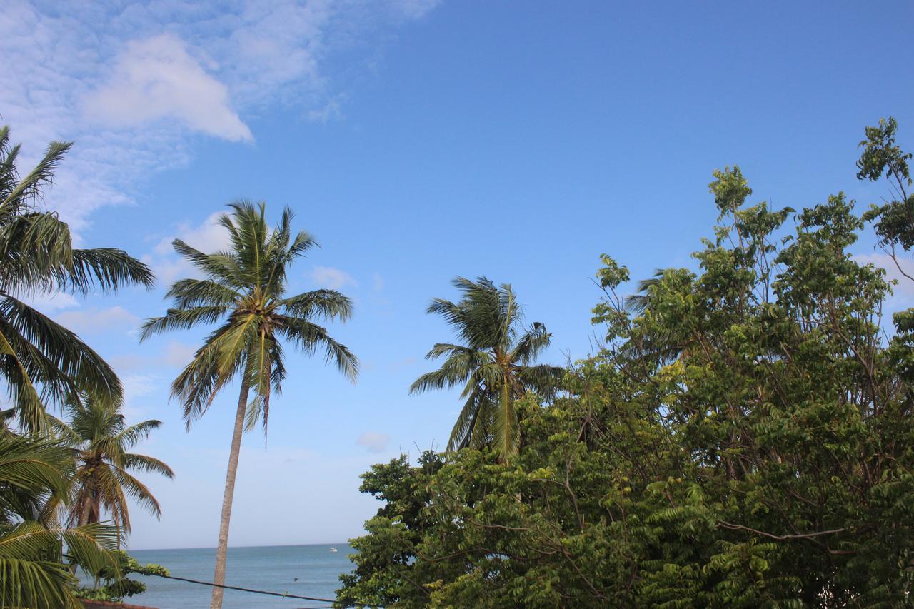 Julie Guest House Тангалла Экстерьер фото